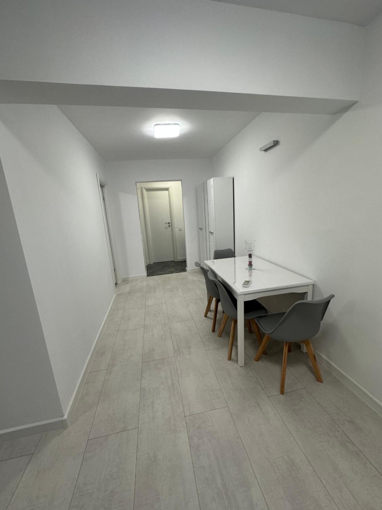 Apartament Ultra Central 3 Διαμέρισμα Χουνεντοάρα Εξωτερικό φωτογραφία
