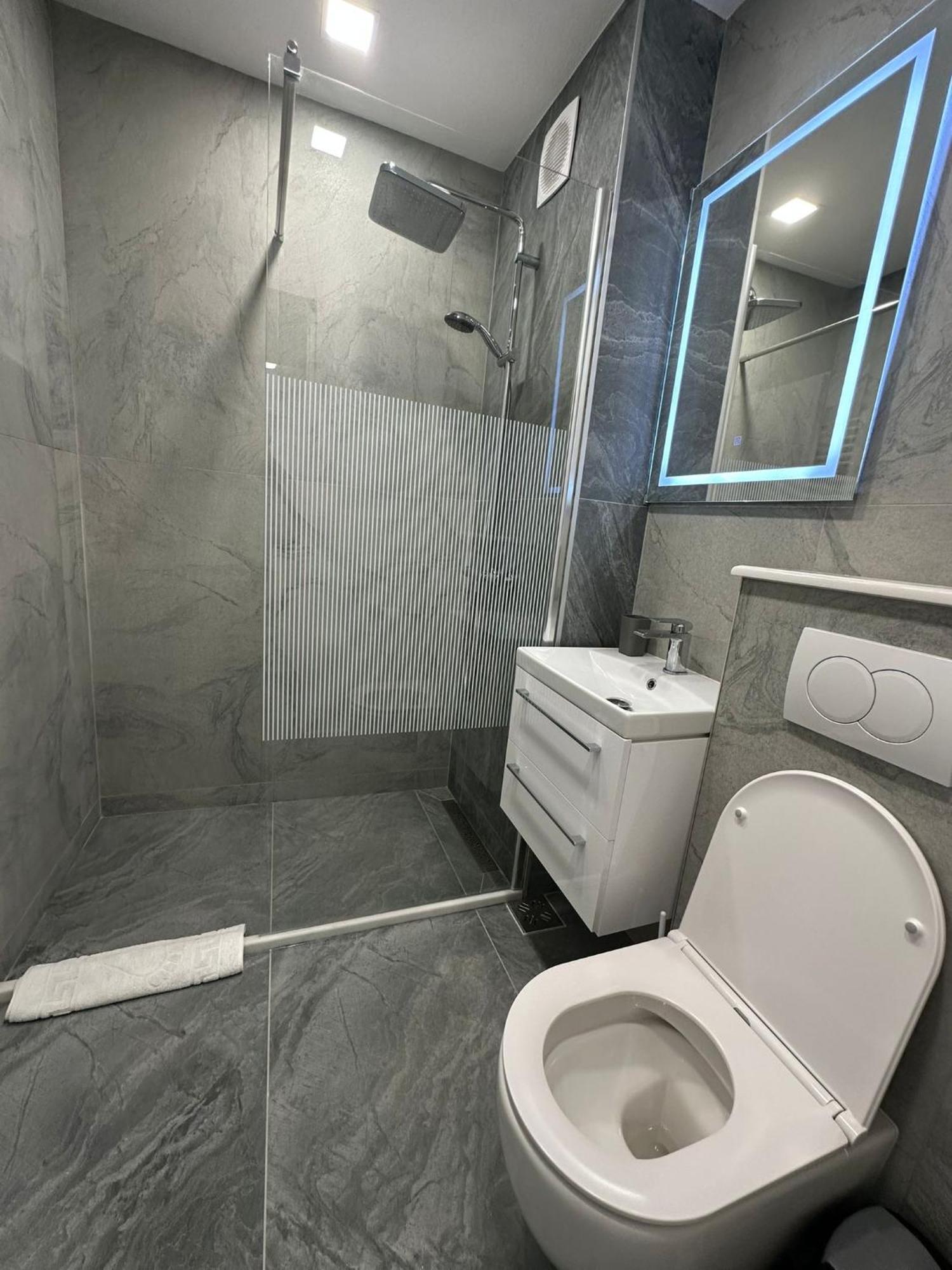Apartament Ultra Central 3 Διαμέρισμα Χουνεντοάρα Εξωτερικό φωτογραφία